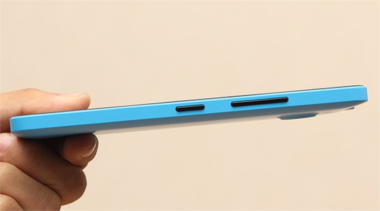 Điện thoại Microsoft Lumia 640 XL