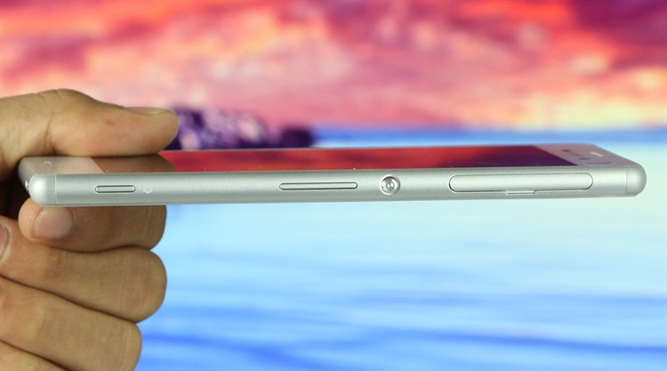 Điện thoại Sony Xperia M4 Aqua Dual