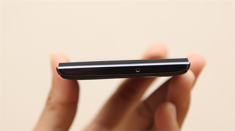 Điện thoại Q-Smart QS17