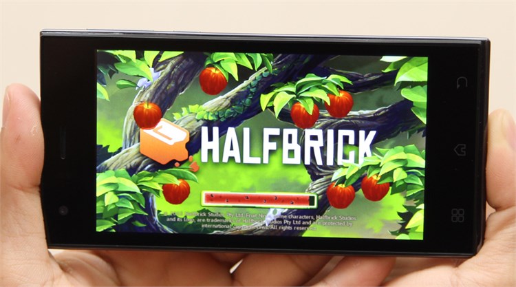 Điện thoại Q-Smart QS17