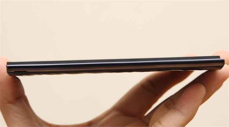 Điện thoại Q-Smart QS17