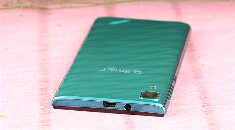 Điện thoại Q-Smart QS17