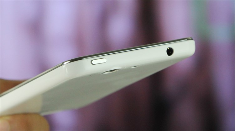 Điện thoại Q-Smart S29