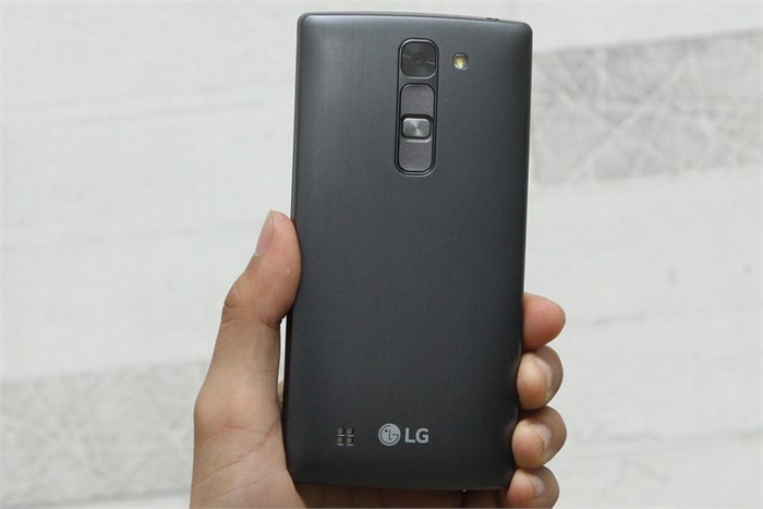 Điện thoại LG Magna Màu Đen