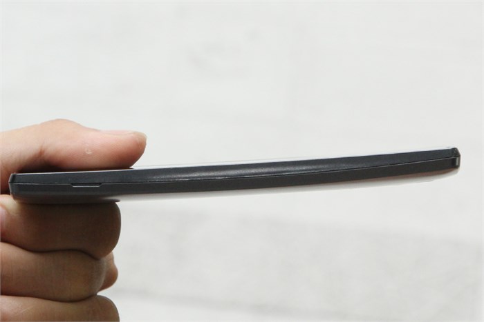 Điện thoại LG Magna Màu Đen