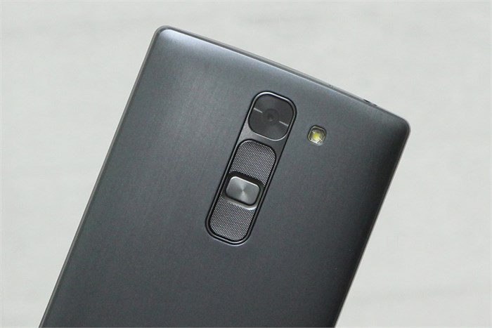 Điện thoại LG Magna Màu Đen