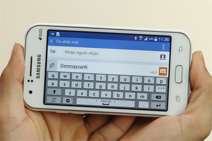 Điện thoại Samsung Galaxy J1