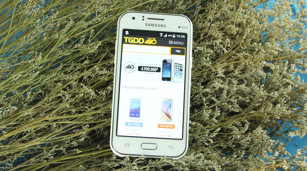 Điện thoại Samsung Galaxy J1