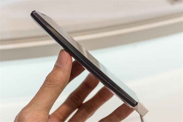 Điện thoại LG Spirit