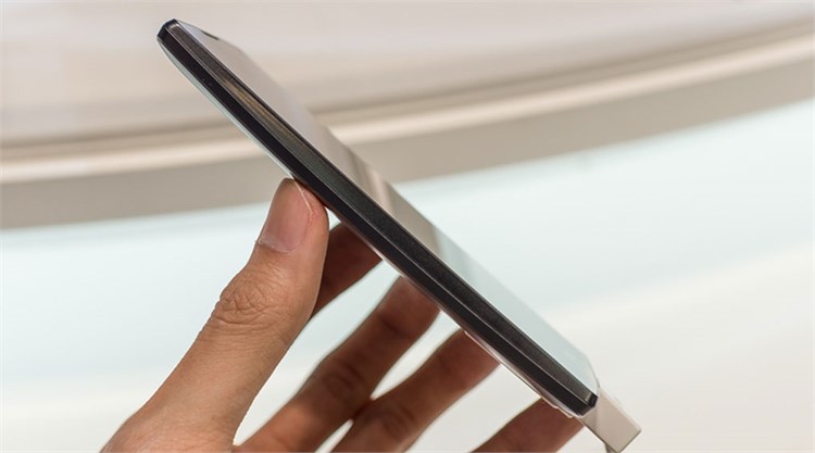 Điện thoại LG Spirit