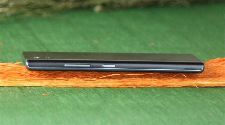 Điện thoại Lenovo P70