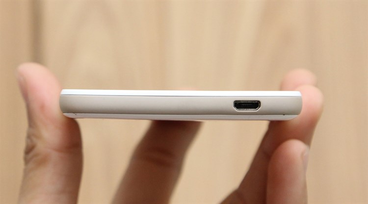 Điện thoại HTC DESIRE 626G Màu Trắng