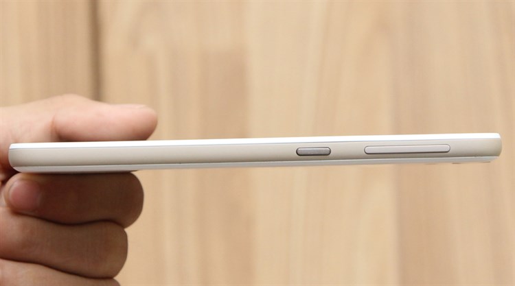 Điện thoại HTC DESIRE 626G Màu Trắng