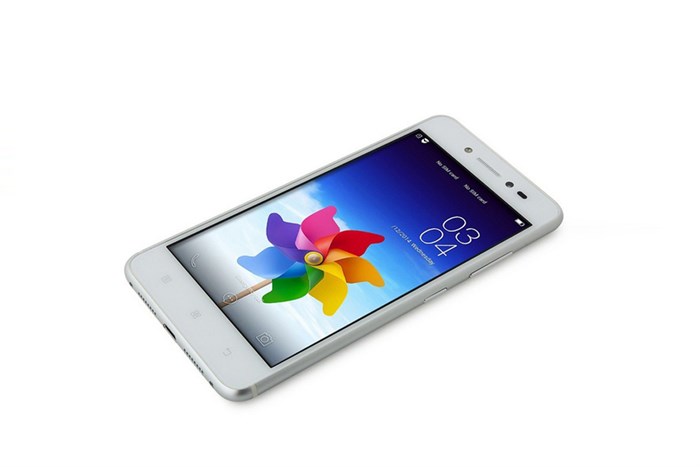 Điện thoại Lenovo S90
