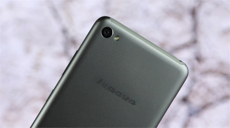 Điện thoại Lenovo S90