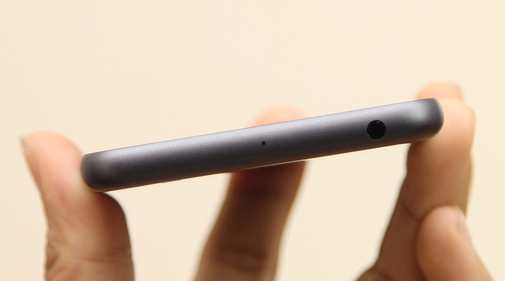 Điện thoại Lenovo S60