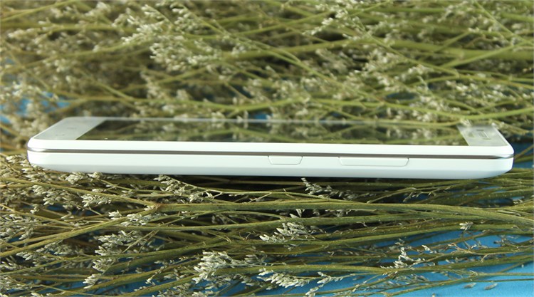 Điện thoại Lenovo A5000