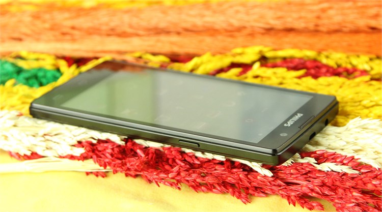 Điện thoại Philips W3500