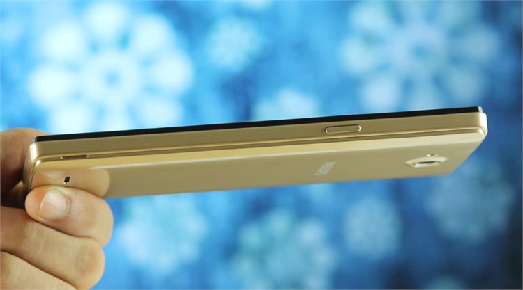 Điện thoại Philips W3500