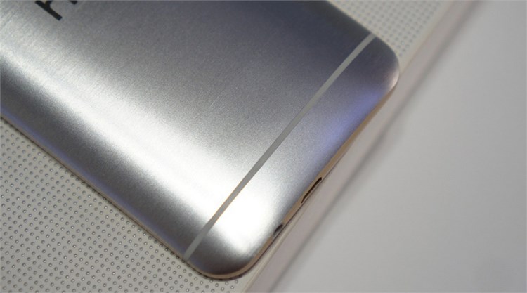 Điện thoại HTC One M9 Plus