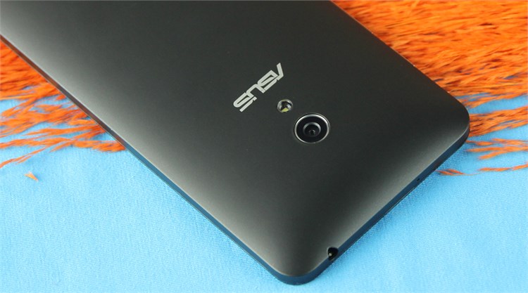 Điện thoại Asus Zenfone 5 (ROM 16GB)