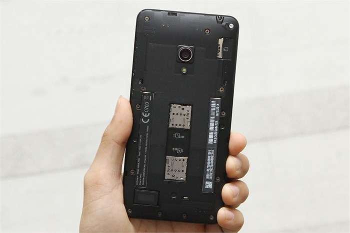 Điện thoại Asus Zenfone 5 (ROM 16GB)