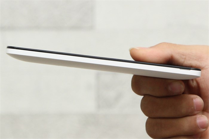 Điện thoại Asus Zenfone 5 (ROM 16GB)