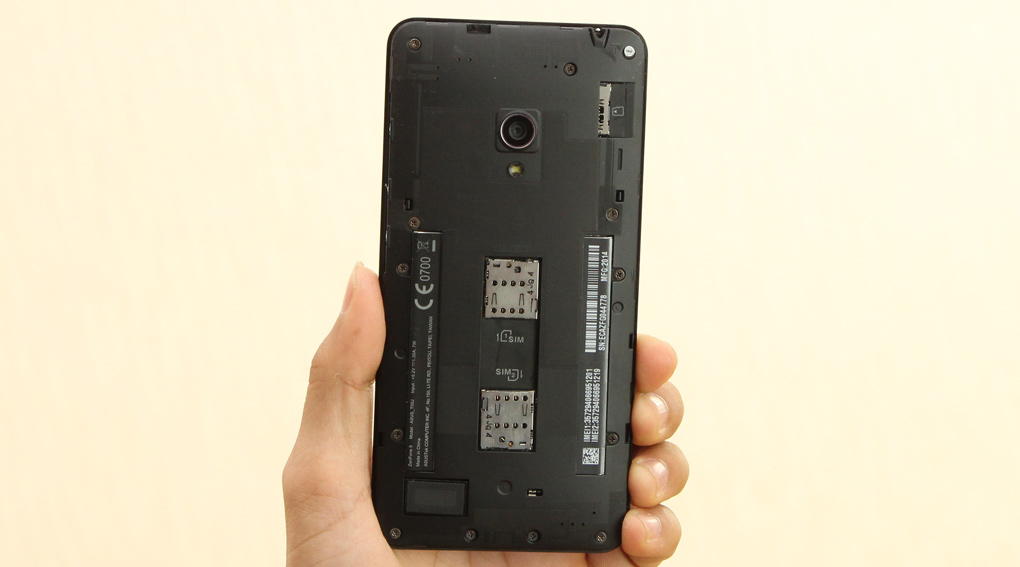 Điện thoại Asus Zenfone 5 (ROM 16GB)