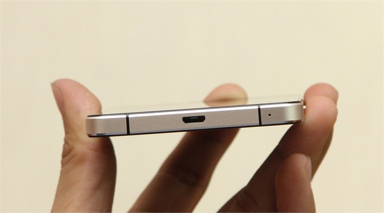 Điện thoại Mobiistar Prime X Màu Đen