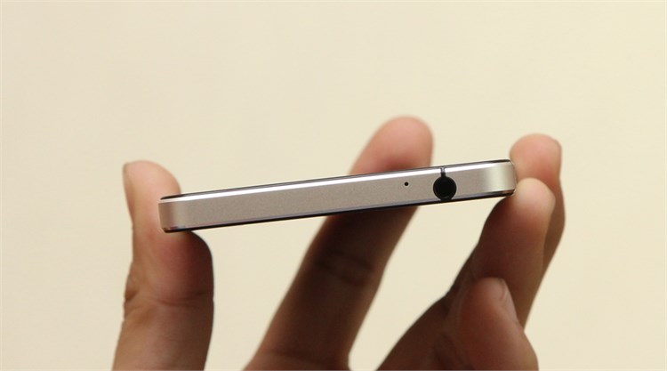 Điện thoại Mobiistar Prime X Màu Đen