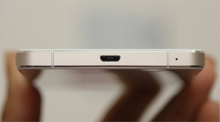 Điện thoại Mobiistar Prime X Màu Trắng