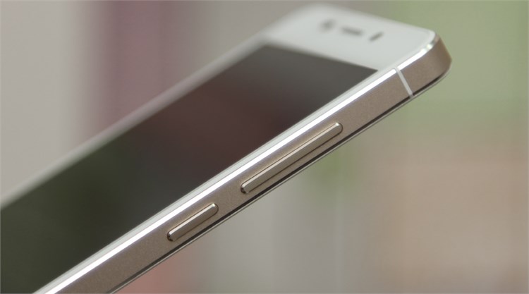 Điện thoại Mobiistar Prime X Màu Trắng