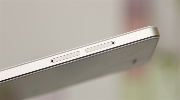 Điện thoại Mobiistar Prime X Màu Trắng