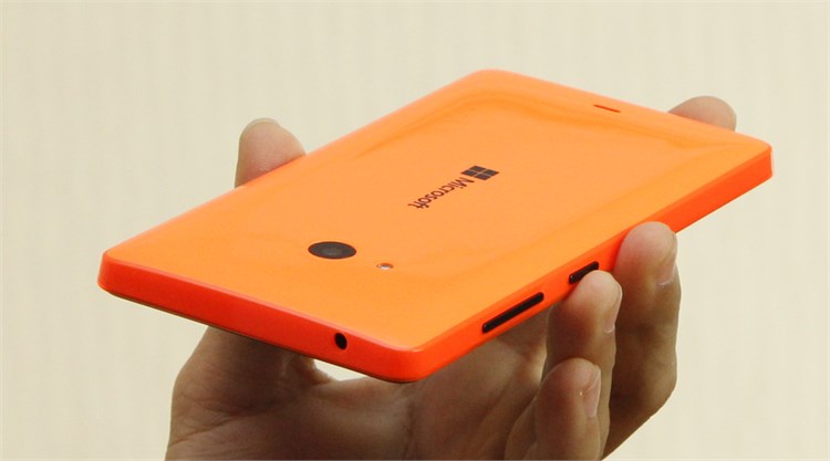Điện thoại Microsoft Lumia 540 Màu Cam