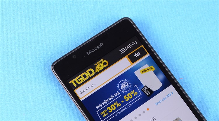 Điện thoại Microsoft Lumia 540 Màu Đen