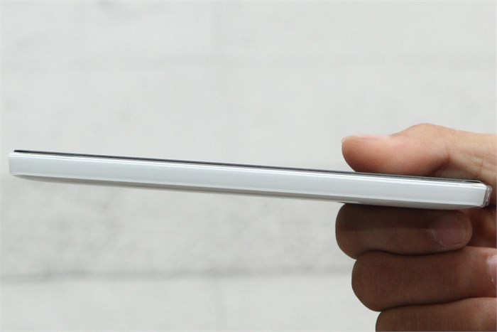 Điện thoại Microsoft Lumia 540 Màu Trắng