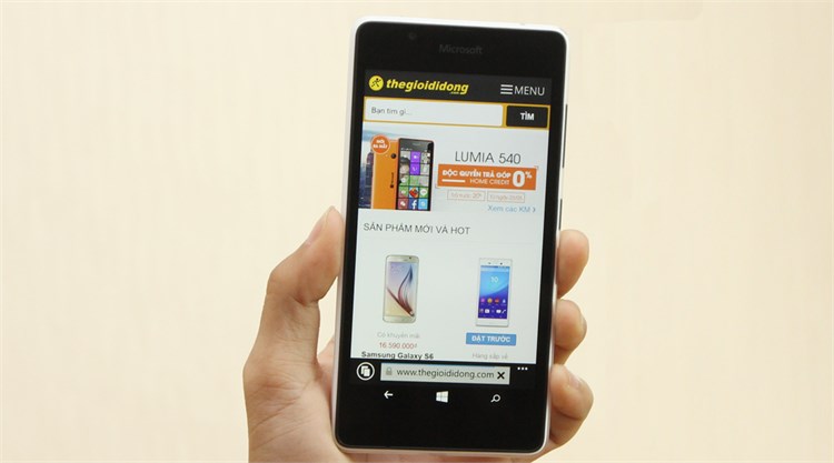 Điện thoại Microsoft Lumia 540 Màu Trắng