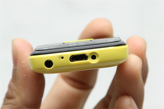 Điện thoại Mobiistar B218