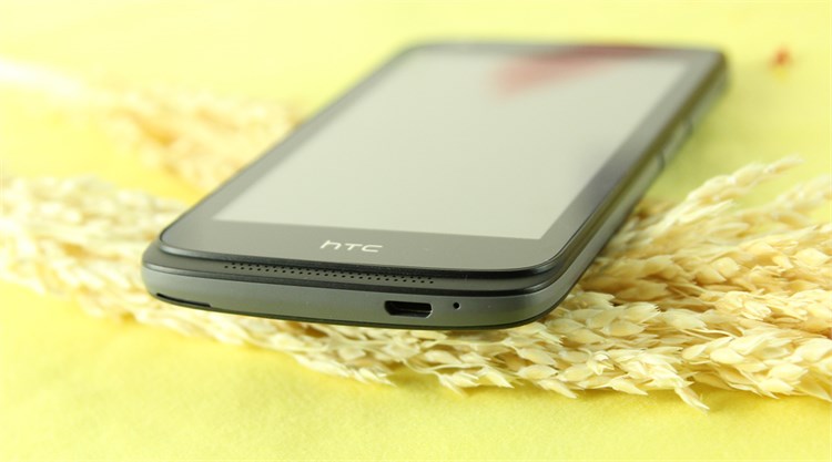 Điện thoại HTC Desire 326G