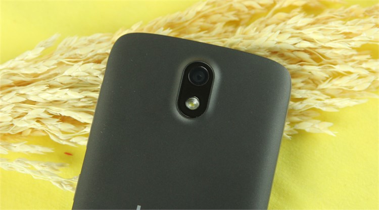 Điện thoại HTC Desire 326G