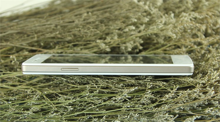 Điện thoại OPPO Neo 5