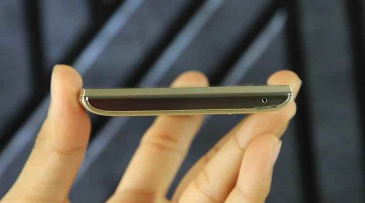 Điện thoại Mobiistar LAI Z Màu Vàng đồng