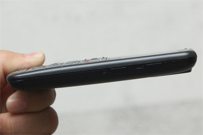 Điện thoại Philips E310 Màu Xám