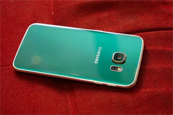 Điện thoại Samsung Galaxy S6 Edge 64GB