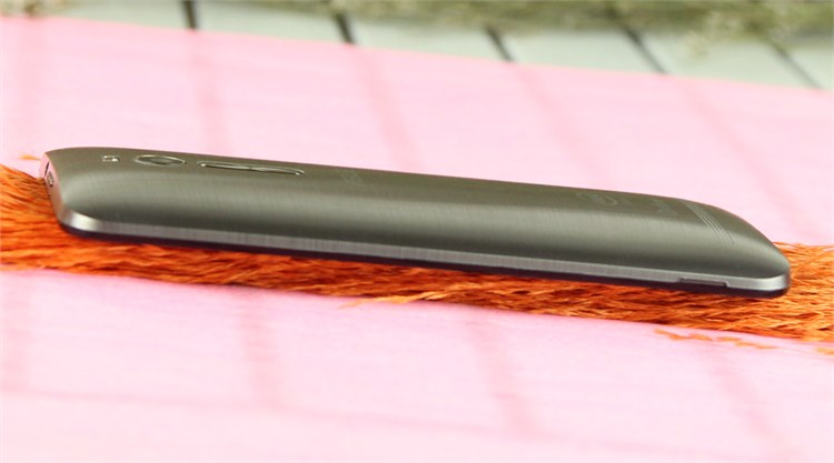 Điện thoại Asus Zenfone 2 1.8Ghz/2G/32G