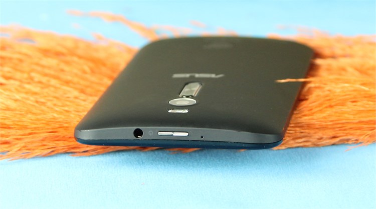 Điện thoại Asus Zenfone 2 1.8Ghz/2G/16G Màu Đen