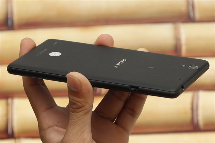 Điện thoại Sony Xperia C4 Dual Màu Đen