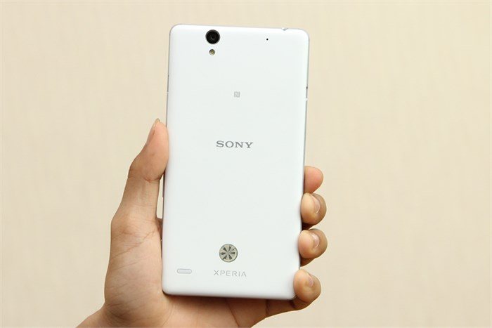 Điện thoại Sony Xperia C4 Dual Màu Trắng