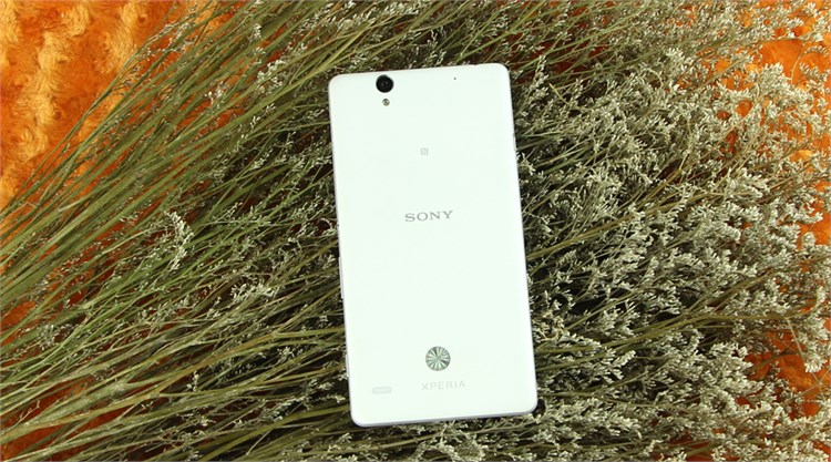 Điện thoại Sony Xperia C4 Dual Màu Trắng
