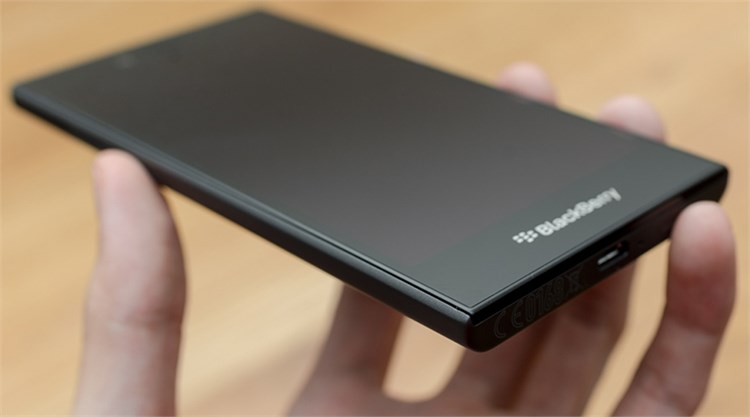 Điện thoại BlackBerry Leap